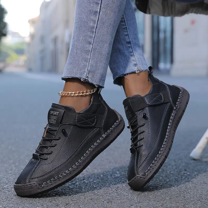 Mia™ – Comfortable Orthopaedic Trainers